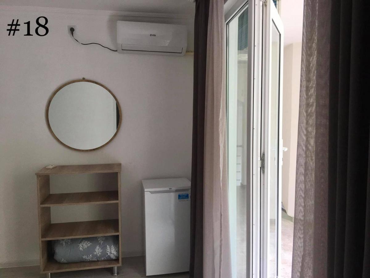 Готель Rezo'S House Кваріаті Екстер'єр фото