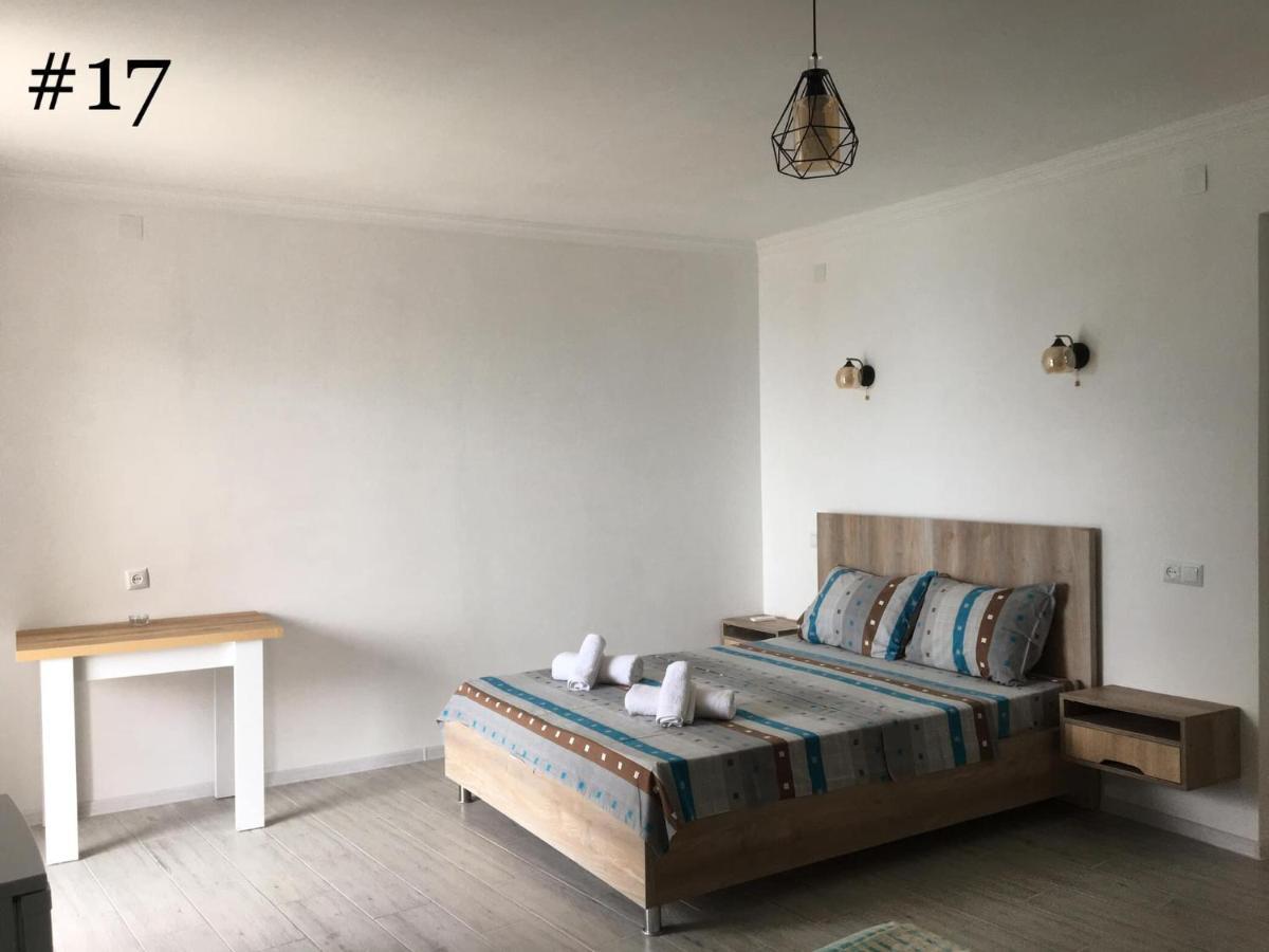 Готель Rezo'S House Кваріаті Екстер'єр фото