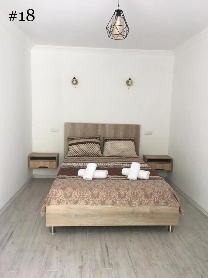 Готель Rezo'S House Кваріаті Екстер'єр фото